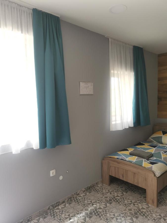 Apartamento Podlovics Tanya Panzió Kemecse Exterior foto