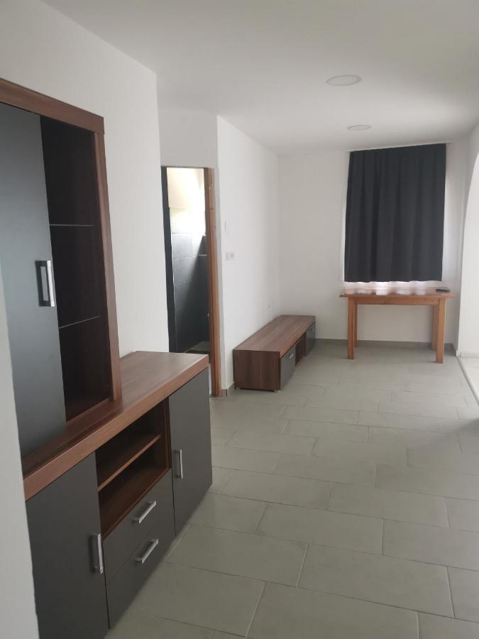 Apartamento Podlovics Tanya Panzió Kemecse Exterior foto
