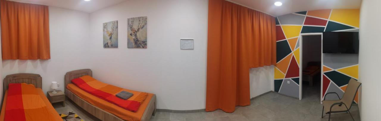 Apartamento Podlovics Tanya Panzió Kemecse Exterior foto