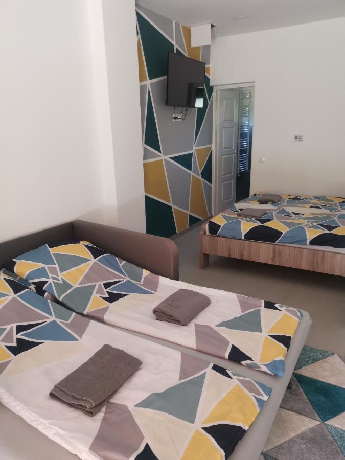 Apartamento Podlovics Tanya Panzió Kemecse Exterior foto